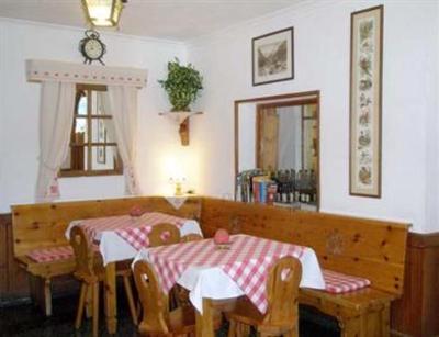 фото отеля Hotel Perret