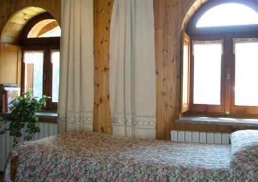 фото отеля Hotel Perret