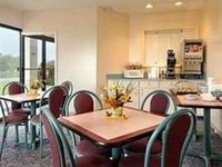 Bayshore Inn