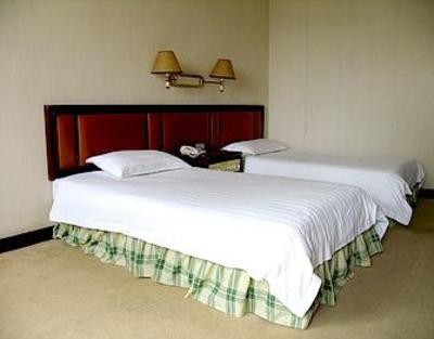 фото отеля Huayue Hotel Guangzhou