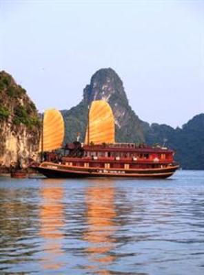 фото отеля Bai Tho Junks Halong