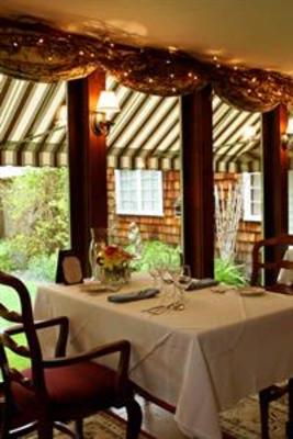 фото отеля Colby Hill Inn
