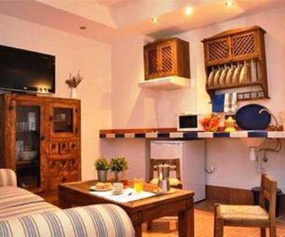фото отеля Casas y Patios de Triana