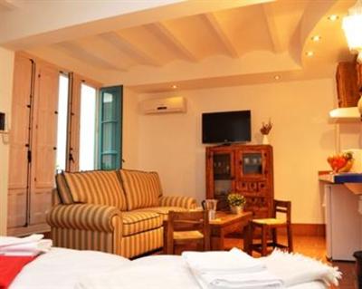фото отеля Casas y Patios de Triana