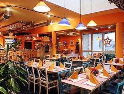 фото отеля Ibis Hotel Kassel