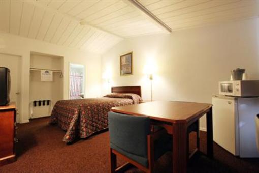 фото отеля Economy Inn Lake Havasu City