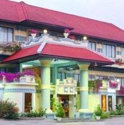 фото отеля Phatad Valley Hotel Thong Pha Phum
