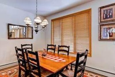 фото отеля Evergreen Townhomes