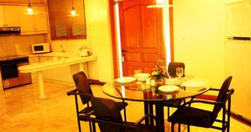 фото отеля Royal Apartments Lembang