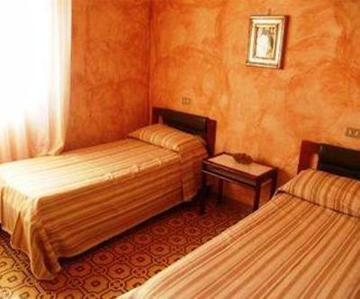фото отеля Hotel Mediterraneo Roccella Ionica