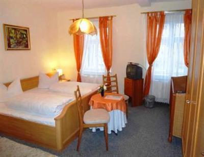 фото отеля Hotel Krone Gossweinstein