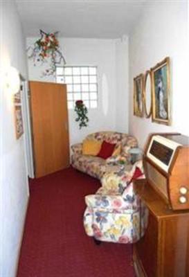 фото отеля Hotel Krone Gossweinstein