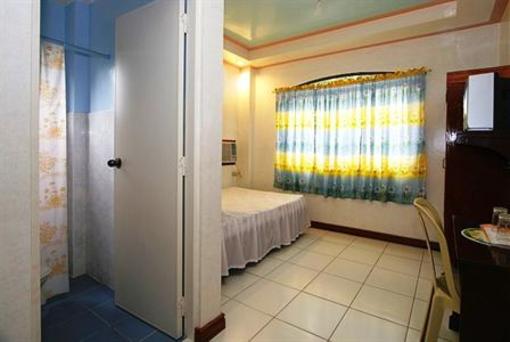 фото отеля Coco Grove Tourist Inn