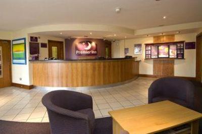 фото отеля Premier Inn Bristol Cribbs Causeway