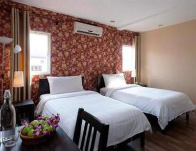 фото отеля Le Leela Hotel