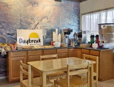 фото отеля Days Inn Suites