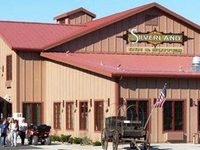 Silverland Inn & Suites