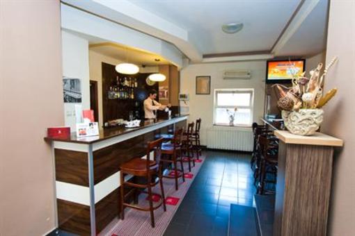 фото отеля Hotel Onix II