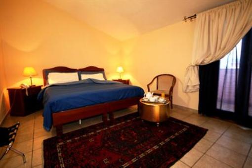 фото отеля Moderno Hotel Olbia