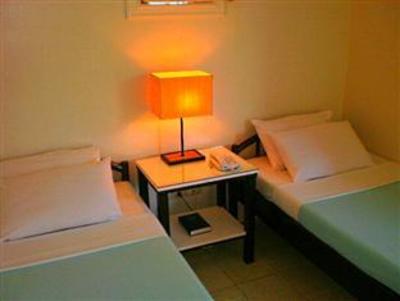 фото отеля Viajeros Economy Inn