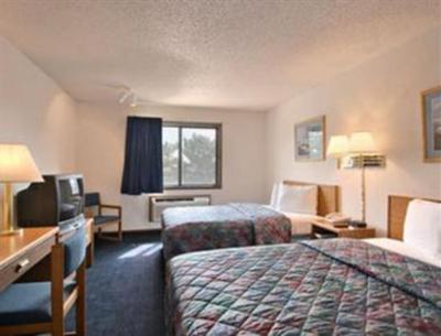 фото отеля Super 8 Motel Lincoln West