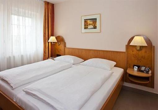 фото отеля Appartementanlage Lancken-Granitz