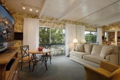 фото отеля BEST WESTERN PLUS Shore Cliff Lodge
