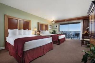 фото отеля BEST WESTERN PLUS Shore Cliff Lodge