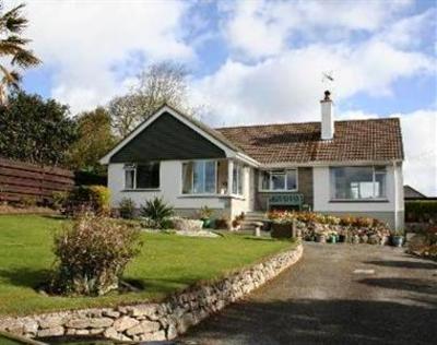 фото отеля Grovewood Bed & Breakfast Constantine Falmouth