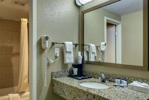фото отеля BEST WESTERN Inn of Kearney