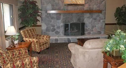 фото отеля AmericInn Traverse City