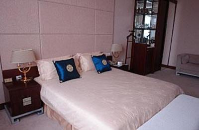 фото отеля Hulunbeier Tianjiao Hotel