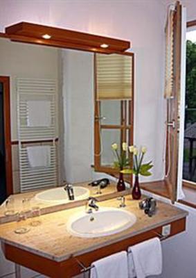 фото отеля Hotel Rosenthaler Hof Kerzenheim
