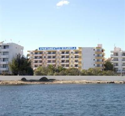 фото отеля Apartamentos Mira Mola