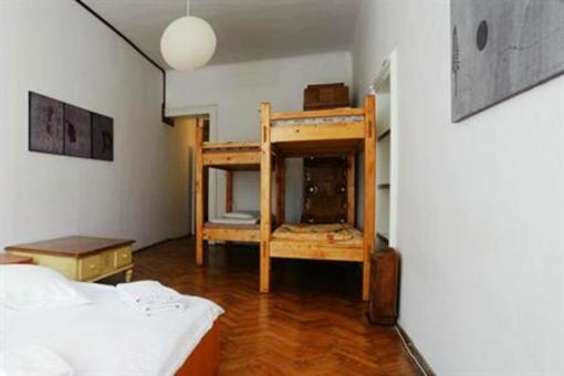 фото отеля The Old Town Hostel Sibiu