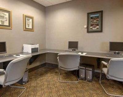 фото отеля Ramada Rochester