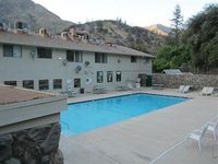 Cedar Lodge El Portal