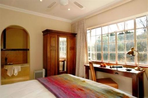 фото отеля Acacia Guest House Rivonia