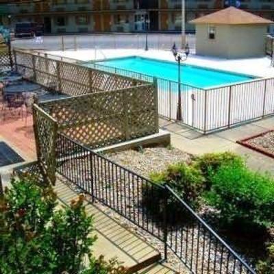 фото отеля Executive Inn and Suites Springdale (Arkansas)