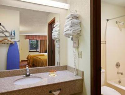 фото отеля Days Inn Bloomington (Indiana)