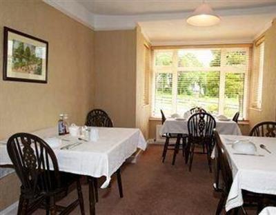 фото отеля The White House Experience Guest House Penrith