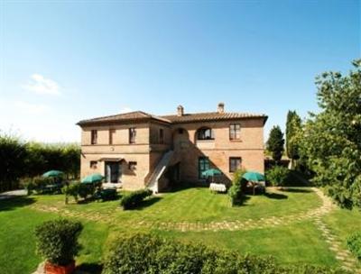 фото отеля Podere Vesta Apartments Asciano