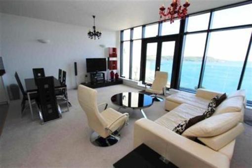 фото отеля Plymouth Serviced Apartments- Drake Circus