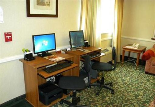 фото отеля Fairfield Inn Albany SUNY