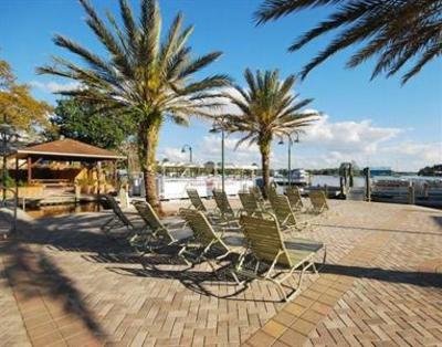 фото отеля Best Western Crystal River Resort