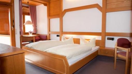 фото отеля Hotel Sonnenhof Ühlingen-Birkendorf