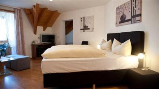 фото отеля Hotel Sonnenhof Ühlingen-Birkendorf