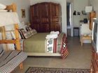 фото отеля Bisibee Guest House Oudtshoorn