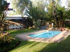 фото отеля Bisibee Guest House Oudtshoorn