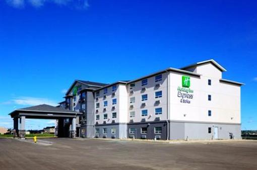 фото отеля Holiday Inn Express & Suites Dawson Creek